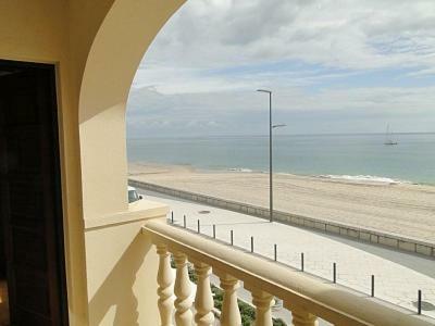 Luxuoso Apartamento Na Praia Sesimbra Eksteriør bilde